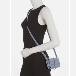 Lucky Brand Bixa Leather Convertible Crossbody Bag in jeans blue